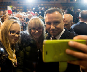 Andrzej Duda. Nie pozwolę na podatek od smartfonów