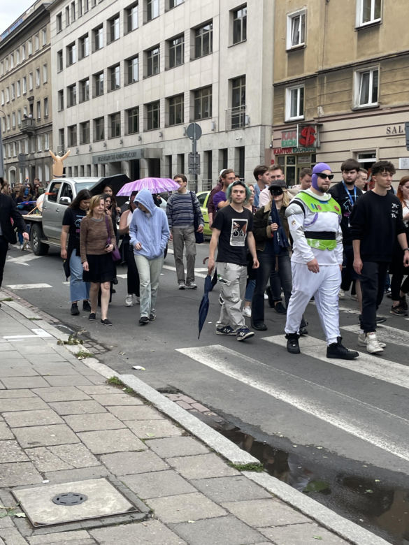Studenci przejęli Poznań. Zobaczcie jak wyglądał Pochód Juwenaliowy 2024!