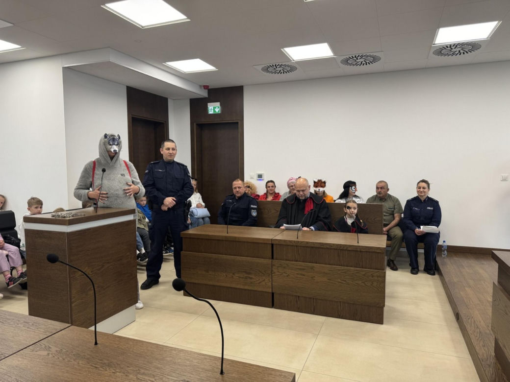 Wilki na ławie oskarżonych.