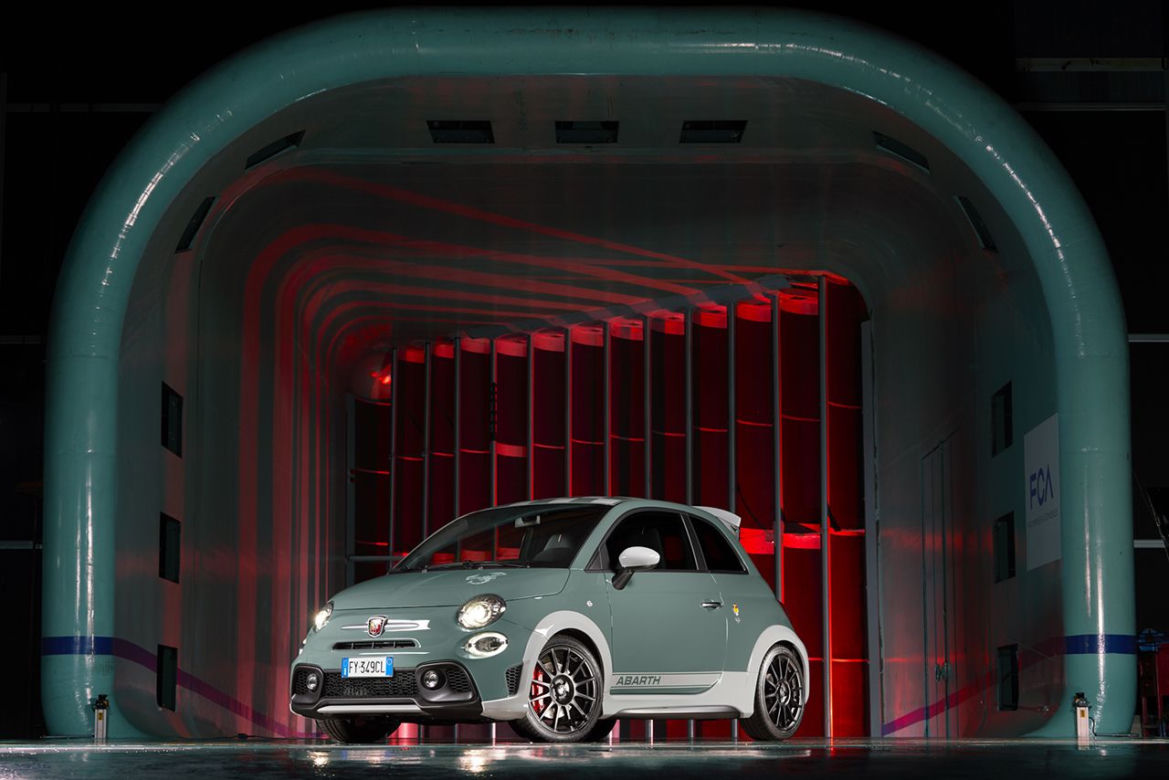 Abarth 695 70° Anniversario