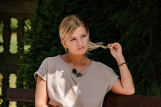 Rolnik szuka żony 6 - randki. Półnaga Ilona i bliskości w jacuzzi