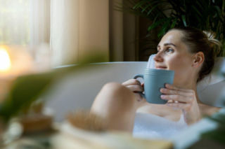 Masz wyrzuty sumienia, gdy odpoczywasz od dziecka? Niepotrzebnie, to dobre dla jego rozwoju