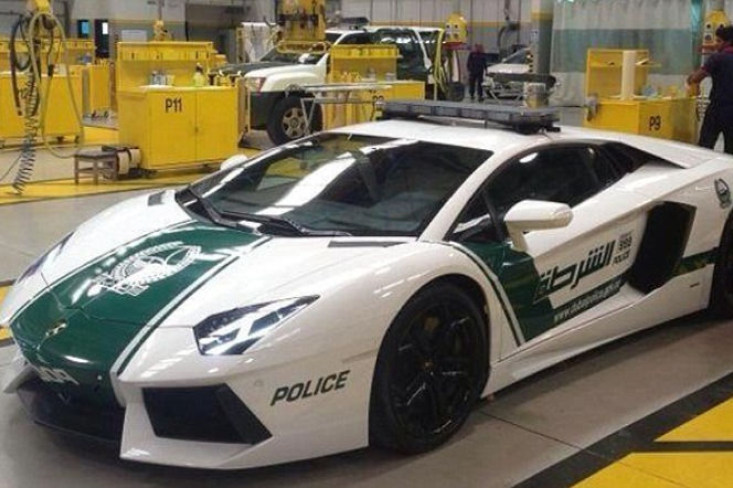 Lamborghini Aventador police Dubai