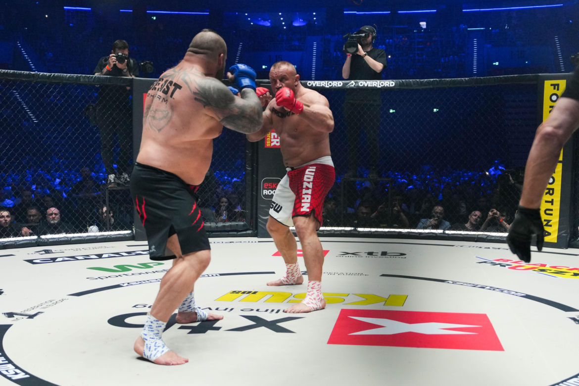 Mariusz Pudzianowski vs Eddie Hall