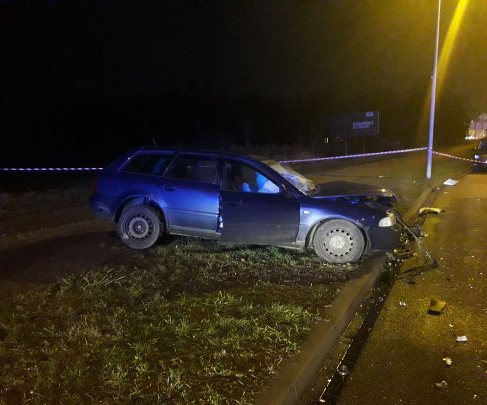 ŚMIERTELNY WYPADEK w Tarnowie. Na al. Jana Pawła II zginęła kobieta. Policja prosi o pomoc