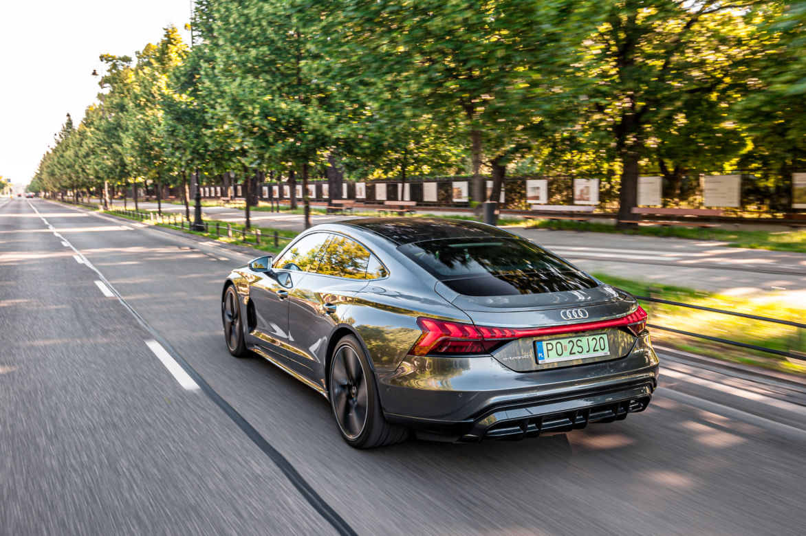 Audi e-tron GT quattro