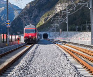 Tunel kolejowy Świętego Gotarda