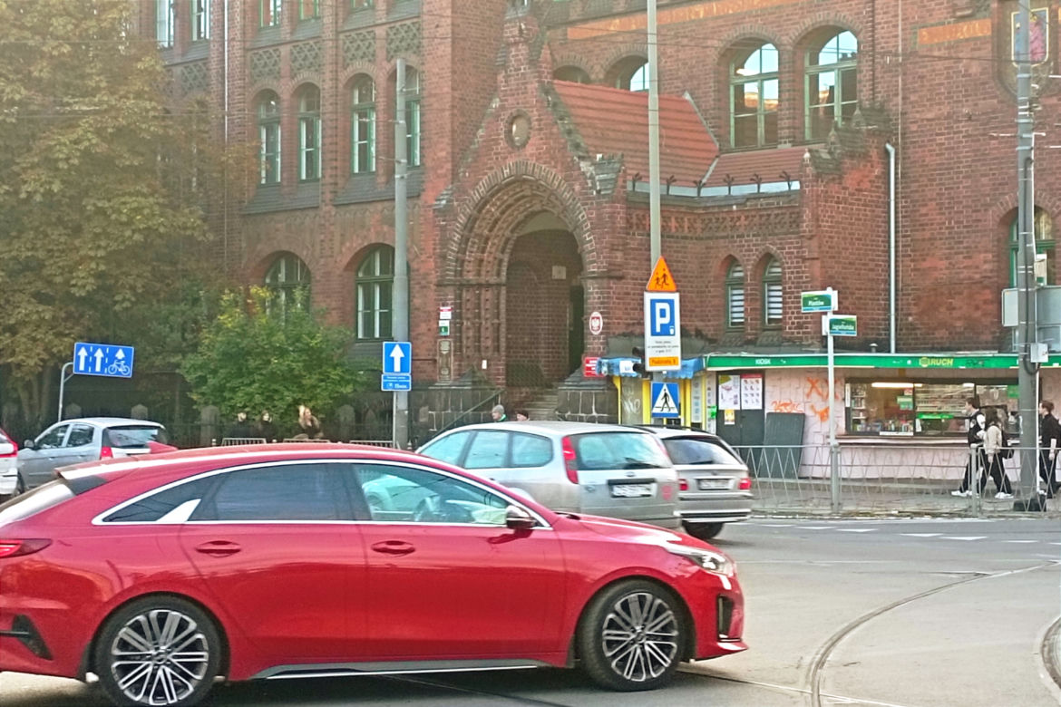 Czołg wjechał w grupę dzieci! Władze ukrywały tragedię w centrum Szczecina