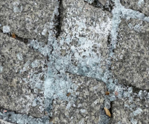 Potężna szyba runęła z Varso Tower! Co się dzieje z najwyższym wieżowcem w UE?