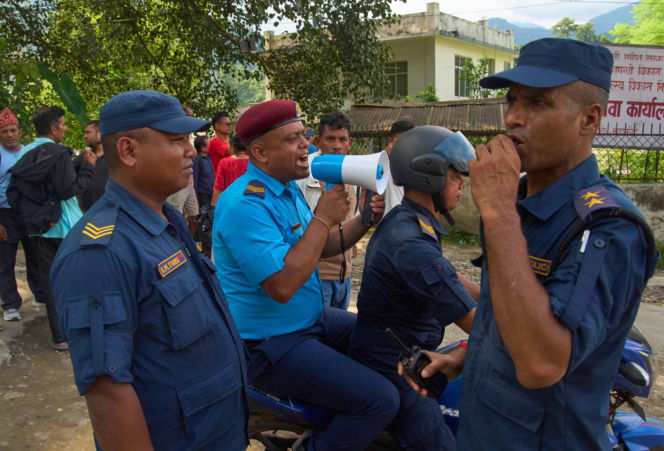 Horror w Nepalu. Odnaleziono zwłoki 270 osób. 1300 zaginionych!