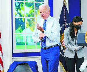 Biden w sztucznym Białym Domu!