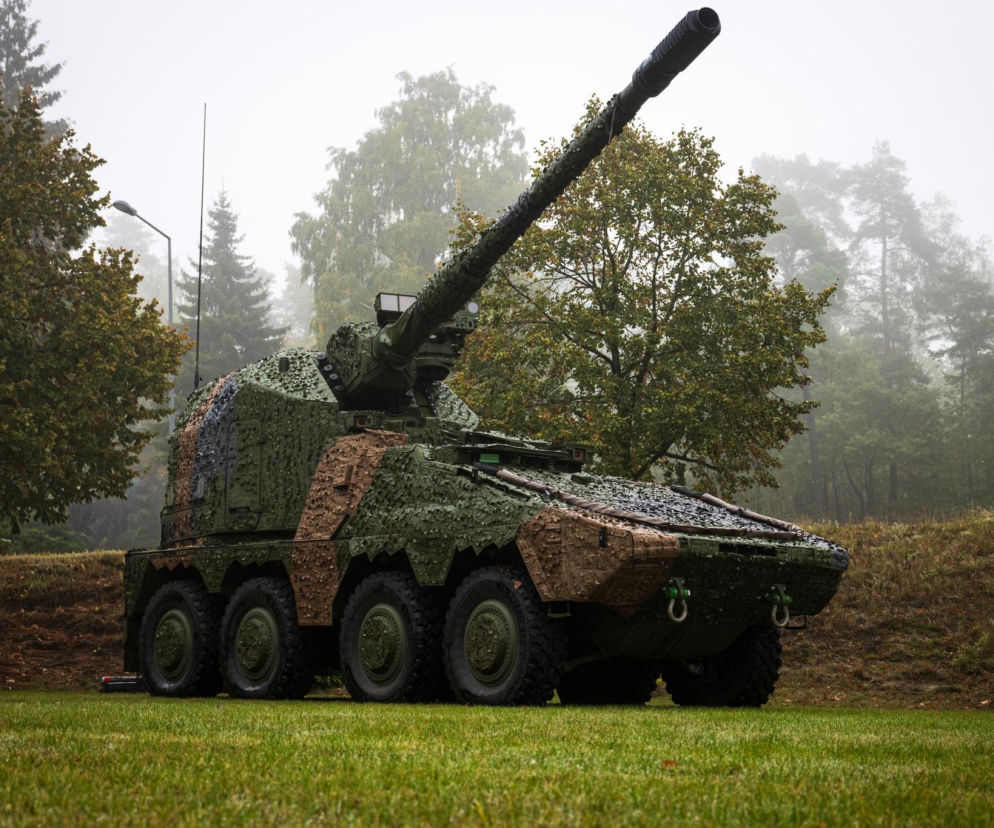 Niemcy stawiają na mobilność. Bundeswehra zamawia pierwsze haubice kołowe RCH 155