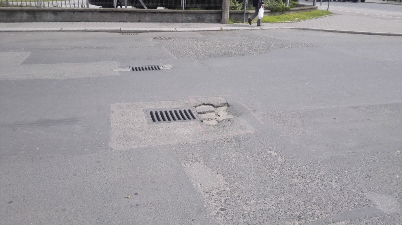 Tak wyglądają drogi we Wrocławiu po zimie