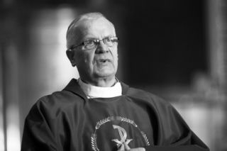 Pogrzeb abp Józefa Michalika. Dziś początek. Gdzie transmisja?