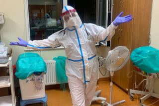 Lekarka z Rudy Śląskiej ostro do innych medyków: Odłóżcie słuchawki, ruszcie tyłki! Jest epidemia! Kiedy jak nie teraz?!