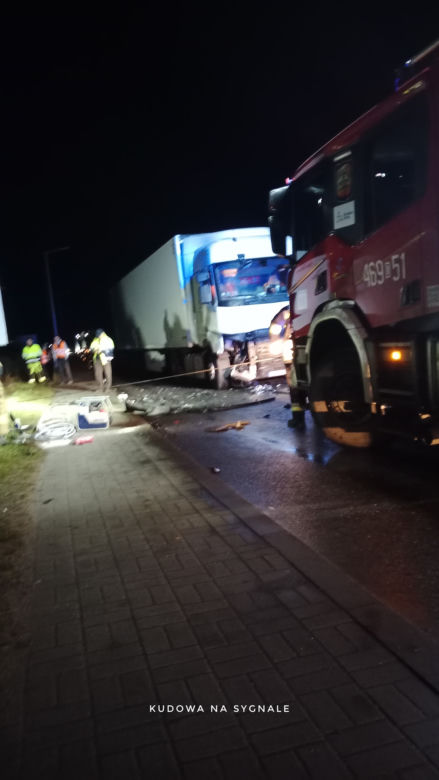 Młoda policjantka zginęła w czołówce na drodze krajowej 8