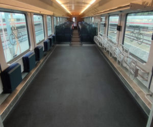 Poniemieckie wagony wjadą na polskie tory w 2026 roku. Pokazano wnętrza