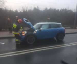 Wypadek na wiadukcie obok Zawiszy w Bydgoszczy! [ZDJĘCIA]