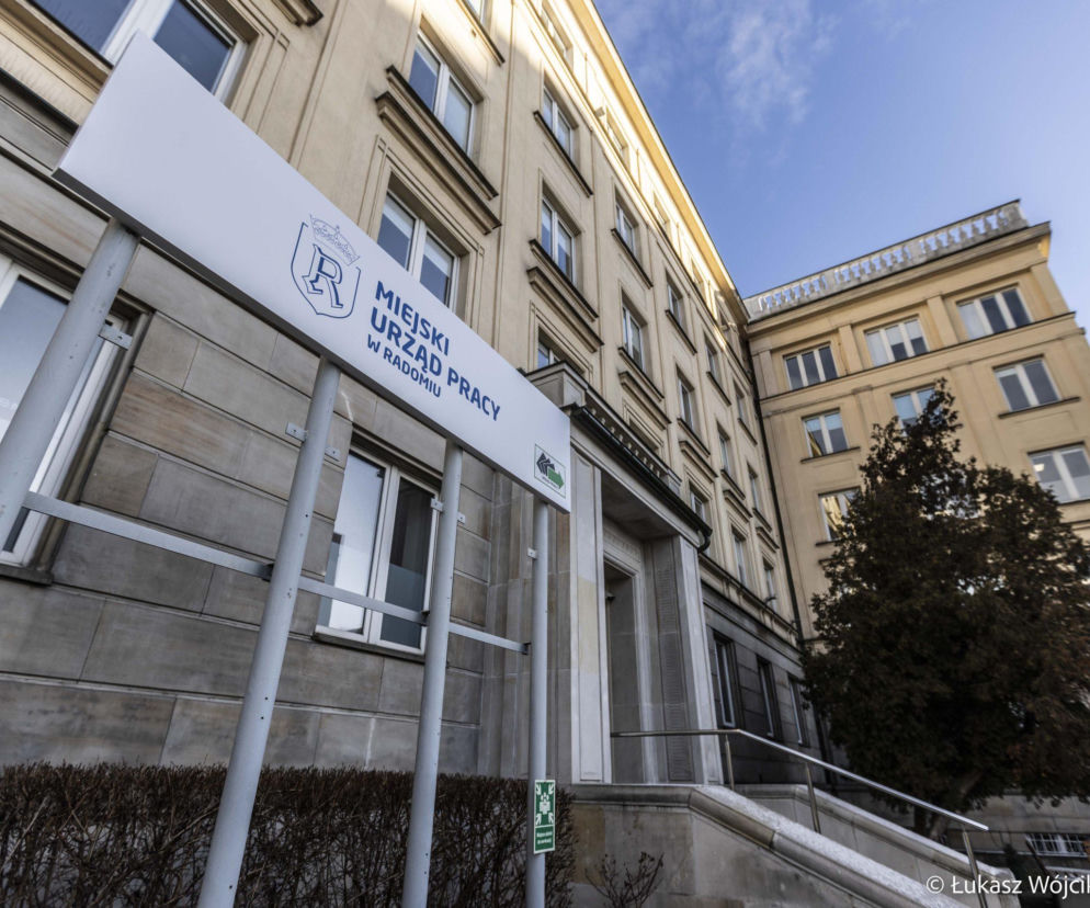Seks w urzędzie pracy w Radomiu. Dwoje pracowników straciło posady