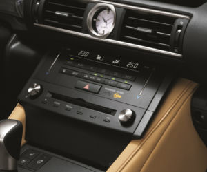 Lexus RC 300h