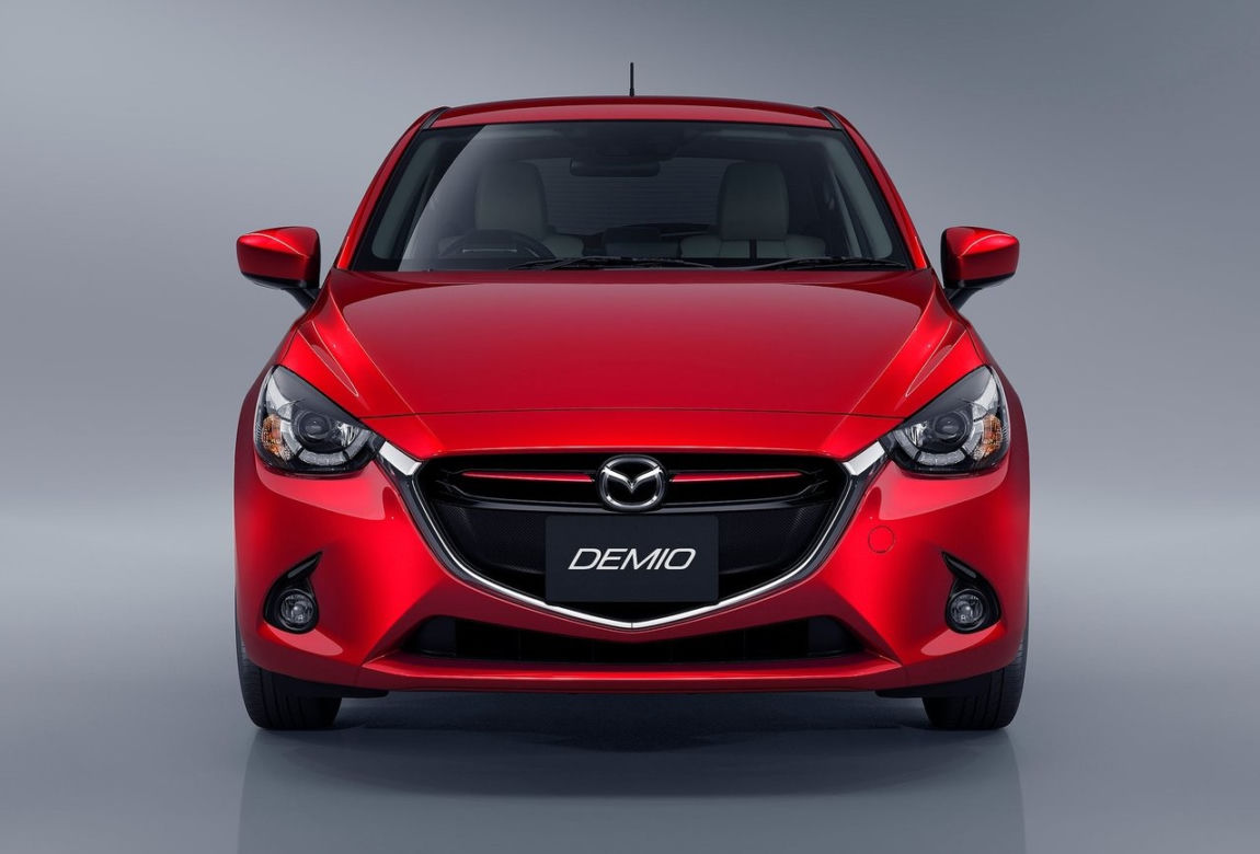 2015 nowa Mazda 2
