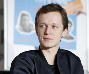 Filip Pławiak kiedyś i dziś. Tak przez lata zmieniał się ulubieniec widzów z serialu Chyłka