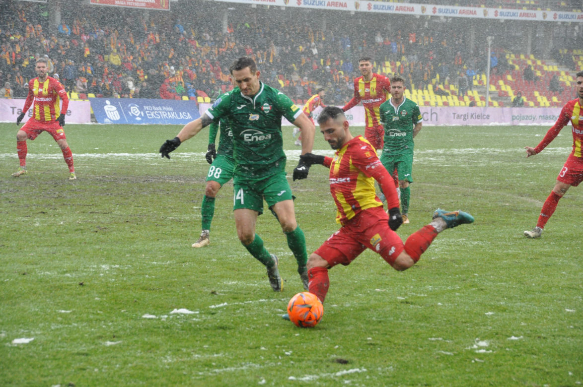 Korona Kielce - Radomiak w PKO BP Ekstraklasie. Zobacz zdjęcia z meczu!