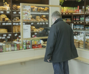 Karol Karski. Ostatni pączek przed świętami