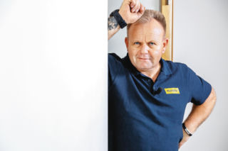 Hydroizolacja balkonu krok po kroku. Jak przygotować podłoże pod płytki, by uniknąć kosztownych błędów? 