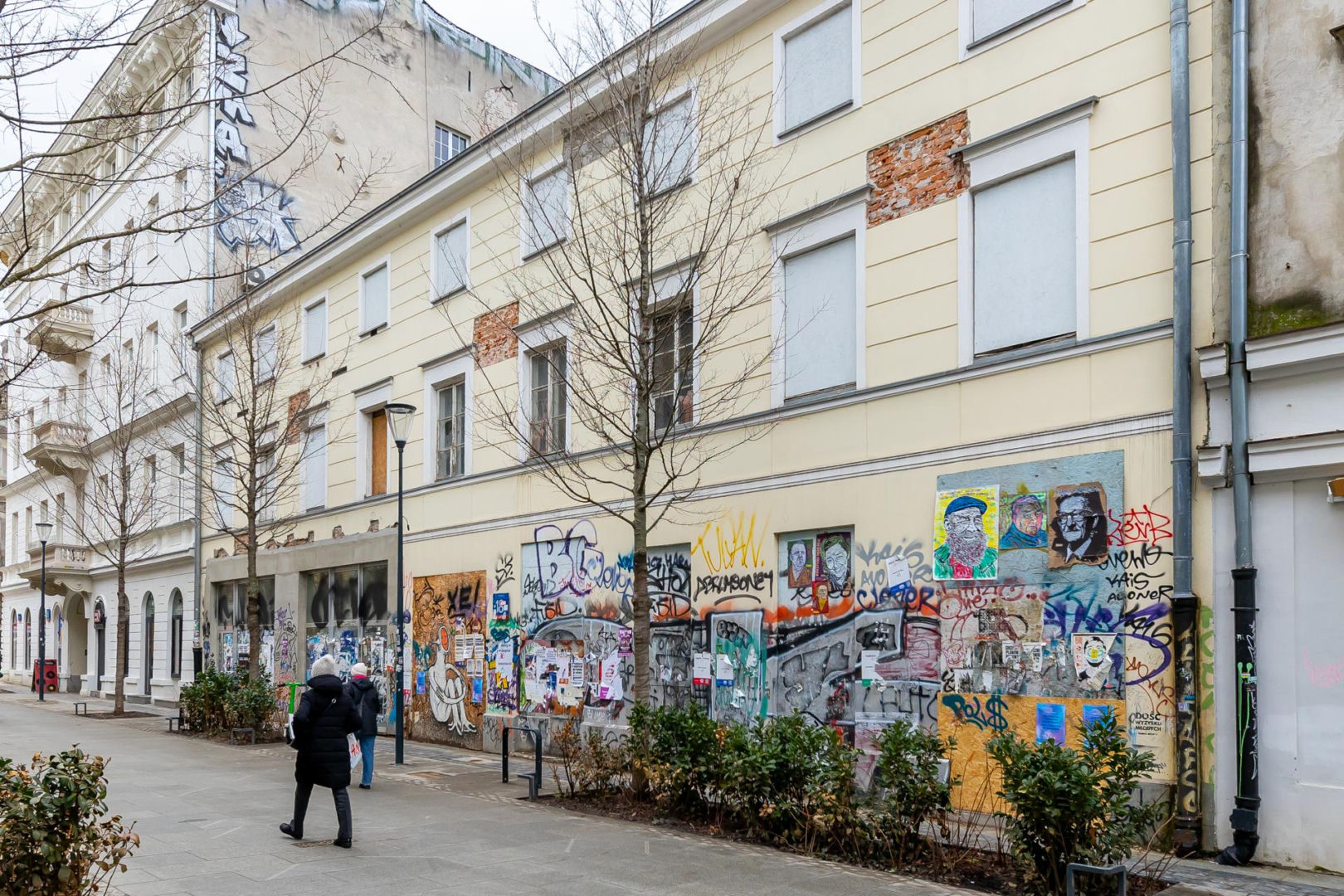 Chmielna 18 w Warszawie