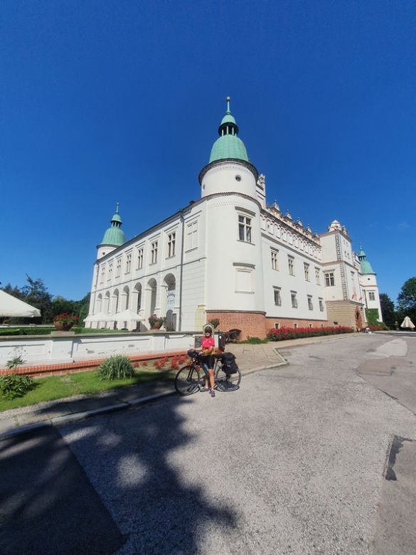 Na rowerach z Jasła do Sopotu. Wykręcili pieniądze dla Domu Dziecka w Kołaczycach! [ZDJĘCIA]
