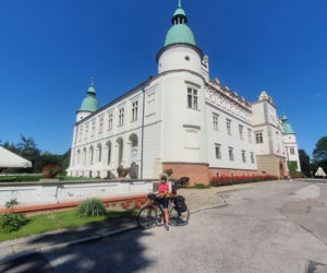 Na rowerach z Jasła do Sopotu. Wykręcili pieniądze dla Domu Dziecka w Kołaczycach! [ZDJĘCIA]