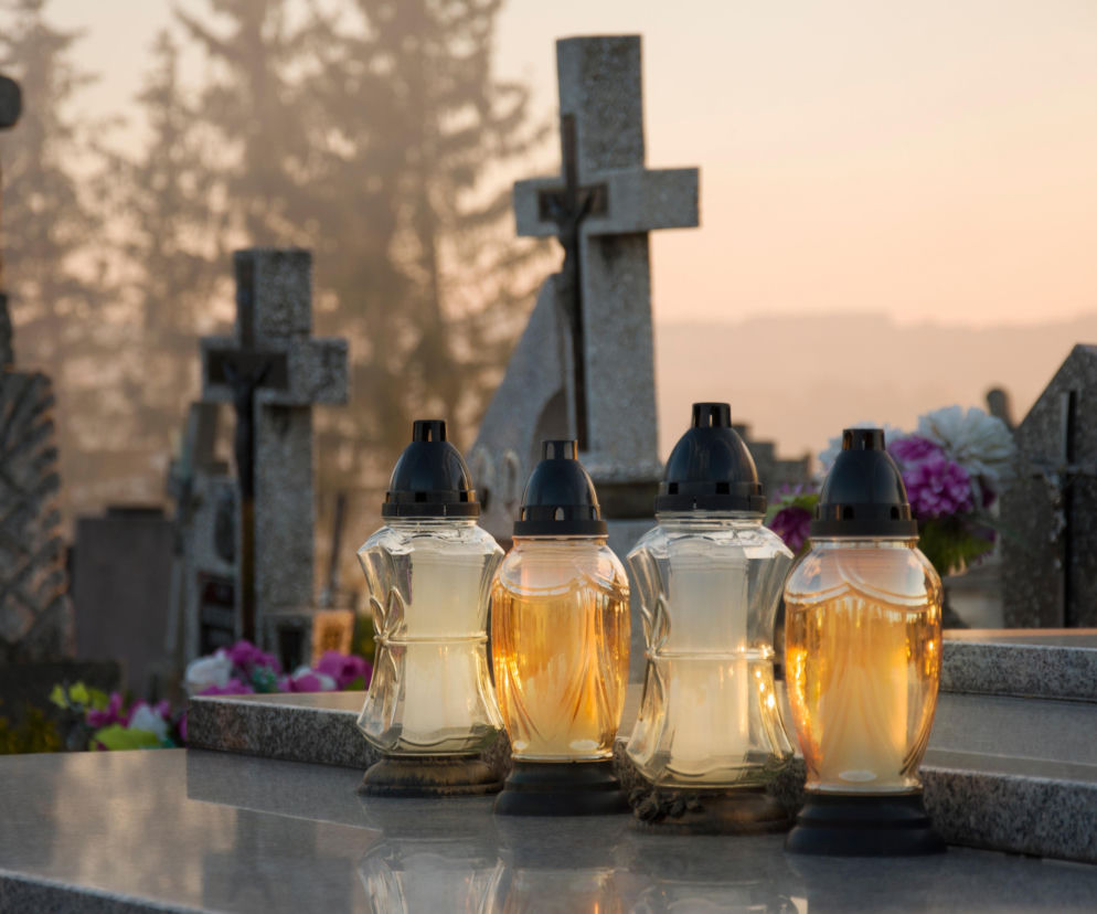 Mąż pracuje na cmentarzu. Żona znalazła mu inną pracę. Interweniowała policja