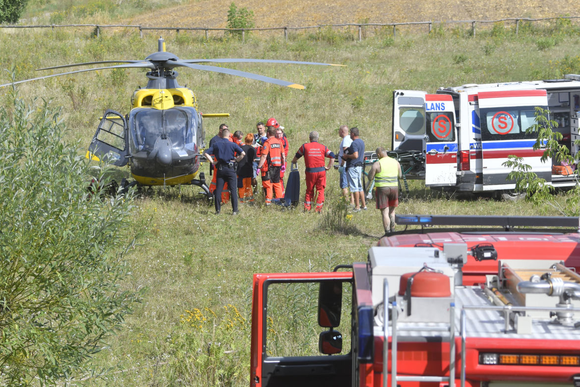 Helikopter wpadł do Wisły pod Zakroczymiem