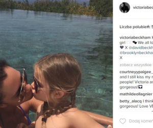 Victoria Beckham całuje córkę w usta