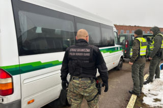 Polska zwolniona z paktu migracyjnego! Bruksela zgodziła się na zwolnienie z relokacji