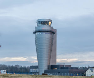 Katowice Airport: Tak wygląda nowa wieża kontroli lotów w Pyrzowicach [ZDJĘCIA]