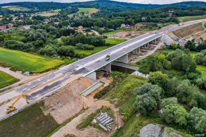 Budowa drogi S19. Najwyższa estakada w Polsce