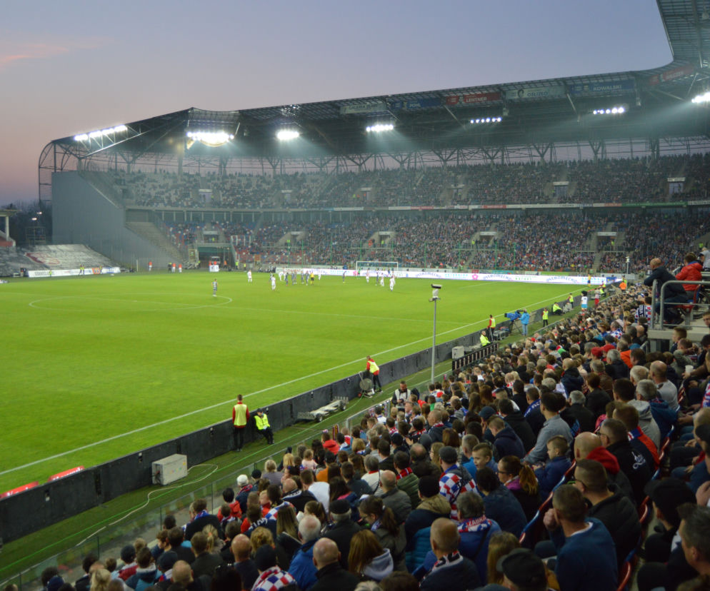 Górnik Zabrze - Legia Warszawa 1:2. Niewykorzystane sytuacje się mszczą [ZDJĘCIA KIBICÓW]