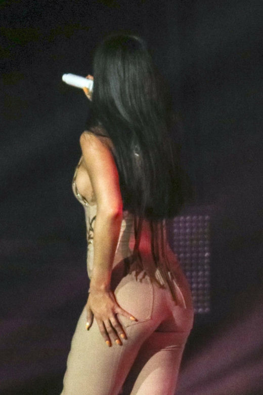 Rihanna w 2016 roku