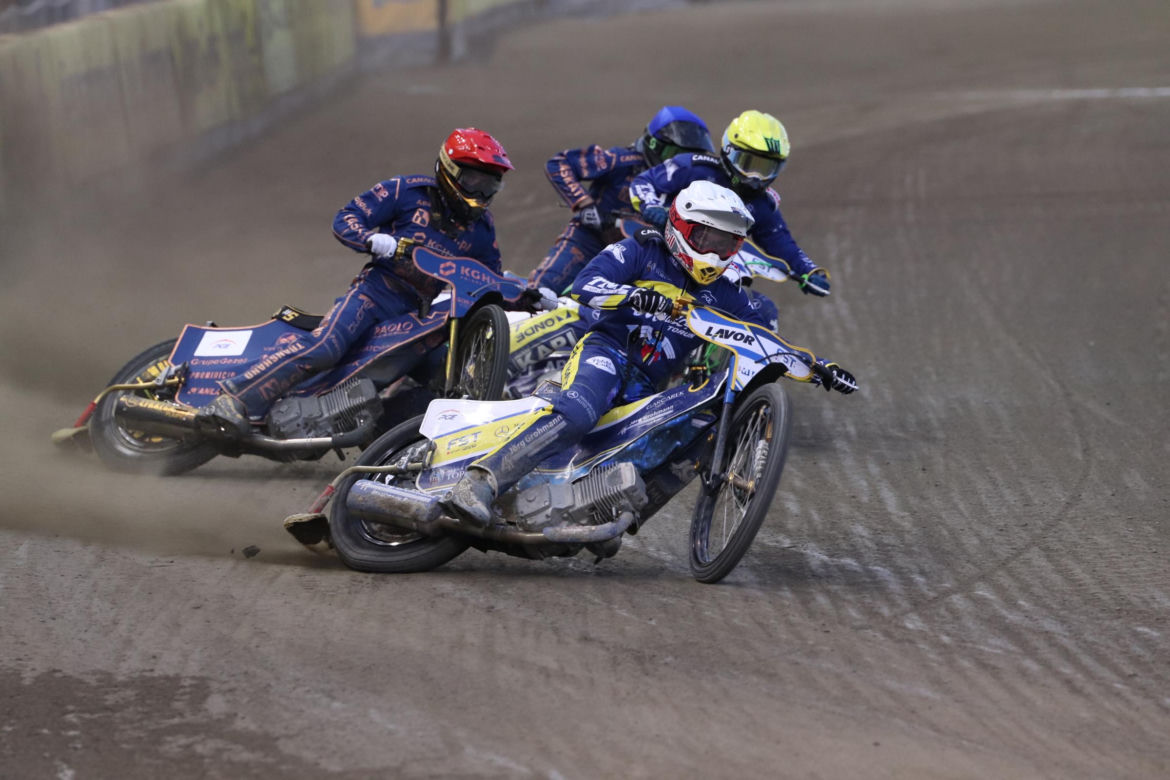 ebut.pl Stal Gorzów - KS Apator Toruń, zdjęcia z meczu 1. kolejki PGE Ekstraligi