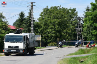 Końskowola: HORROR na drodze. NIE ŻYJE 57-letni kierowca skutera. Co tam się stało?!
