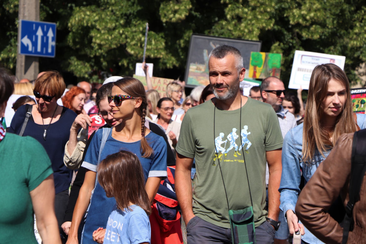 Wielki protest w Toruniu. Mieszkańcy mówią #stopBETONOZIE