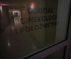 Nikt się nie spodziewał! Znani influencerzy powitali na świecie córeczkę