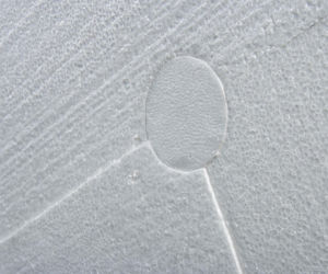 Kotwy montażowe ukryte w styropianie