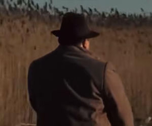 W scenariuszu „Ojca chrzestnego” miał tylko zostawić pistolet. O ciastkach przypomniał sobie sam aktor