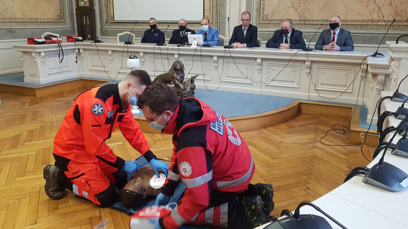Przemyśl miastem AED