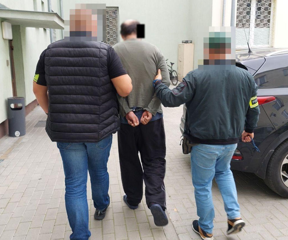 Fałszywy alarm bombowy w szpitalu. Szyba rozbiła się tuż obok policjanta