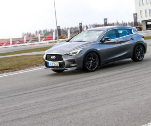 Infiniti Q30 na Torze Jastrząb 