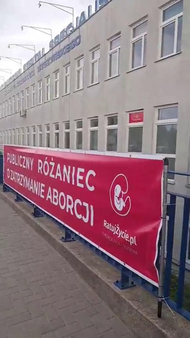 Różaniec przed szpitalem w Lublinie